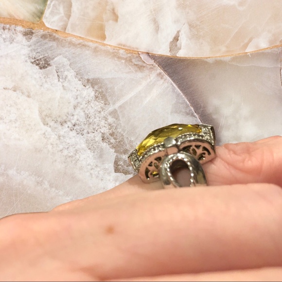Diamond + Lemon Quartz Ring - Picture 4 of 7